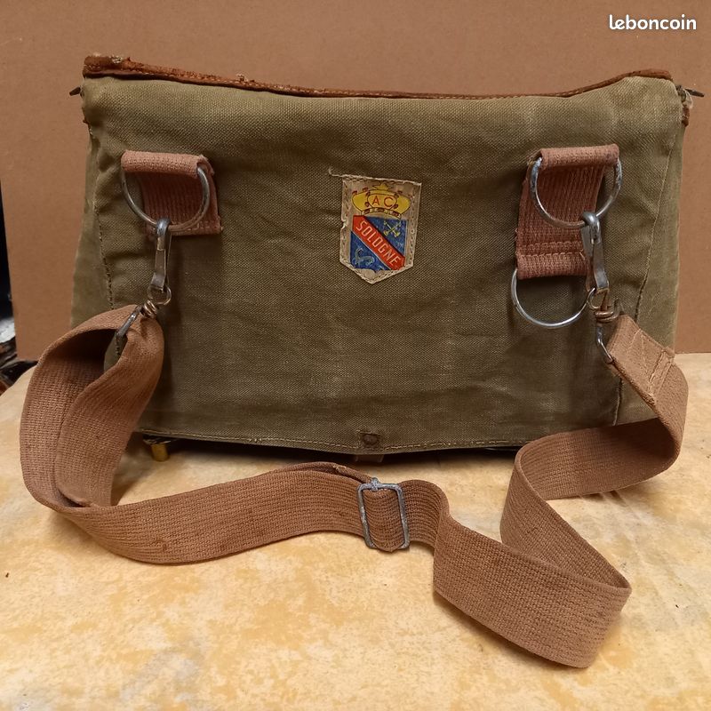 ancienne bourriche panier de pêche en osier