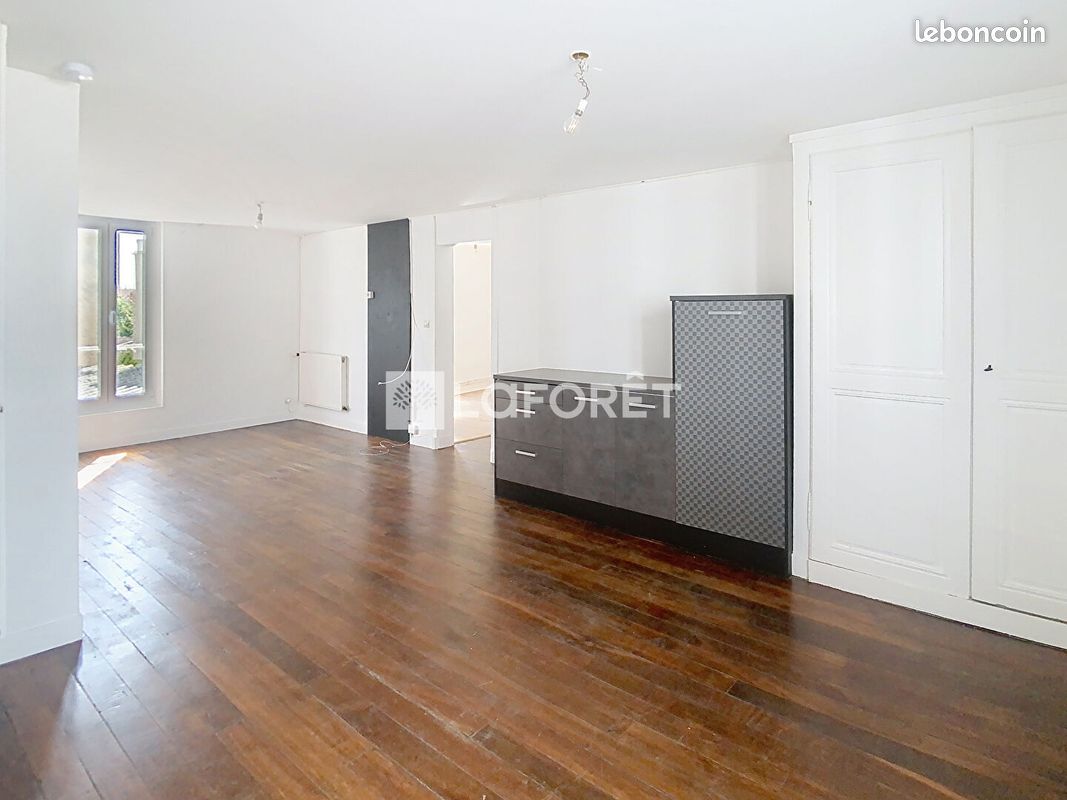 Appartement 3 pièces 57 m² · à Châlons-en-Champagne · 57 m² · 490 €/mois