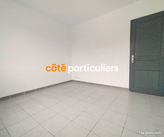 https://img.leboncoin.fr/api/v1/lbcpb1/images/07/87/43/078743ce51dbde167655090f6780297eb72e1659.jpg?rule=ad-image
