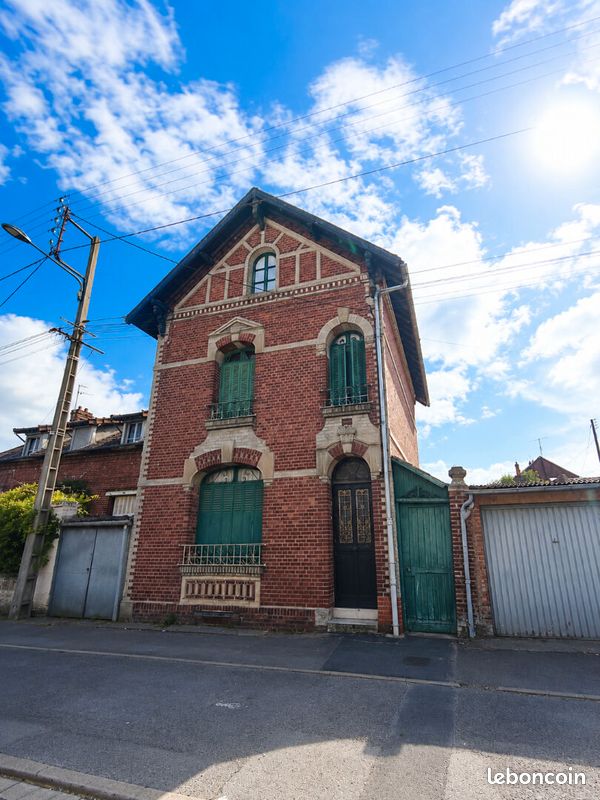Maison 4 pièces 110 m² · à Saint-Just-en-Chaussée · 110 m² · 77 000 €