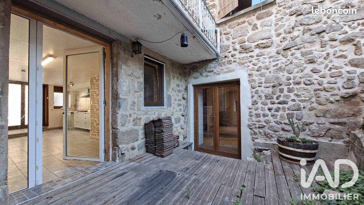 Maison 4 pièces 112 m² · à Quintenas · 112 m² · 149 000 €