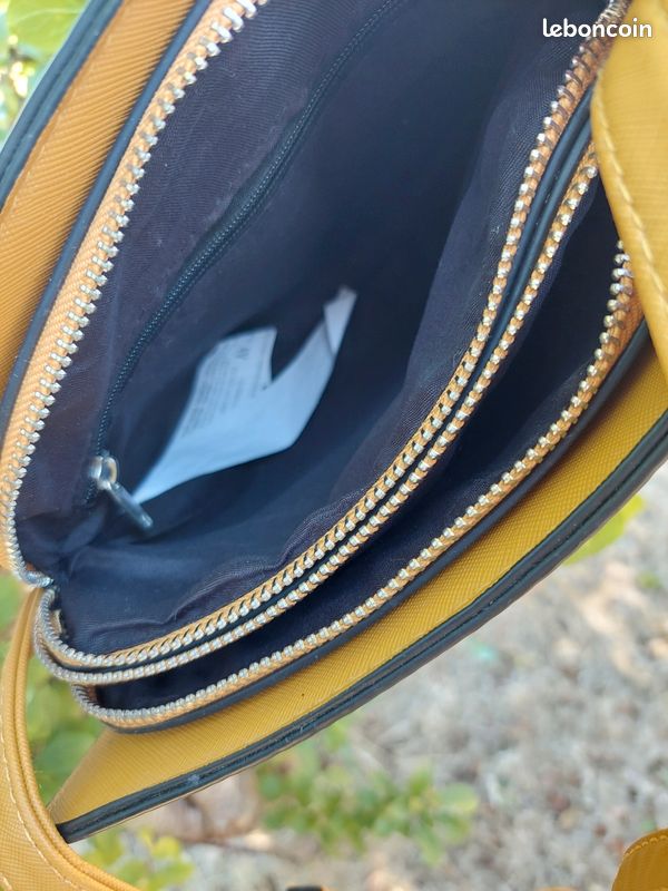 Sac à main jaune moutarde stradivarius (image 4)