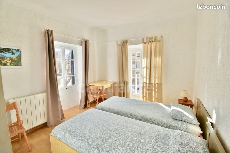 Immeuble 21 pièces 519 m² (image 3)