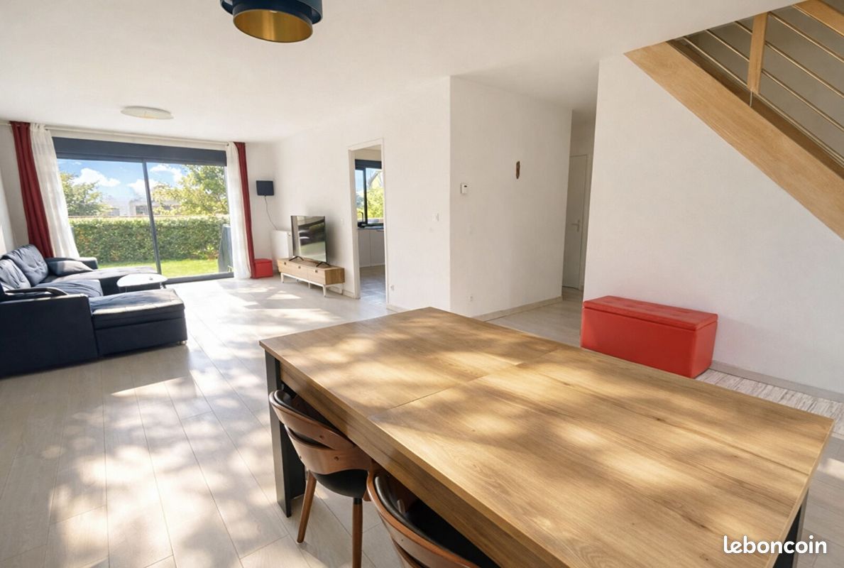 Maison 7 pièces 147 m² · à Carrières-sur-Seine · 147 m² · 850 000 €