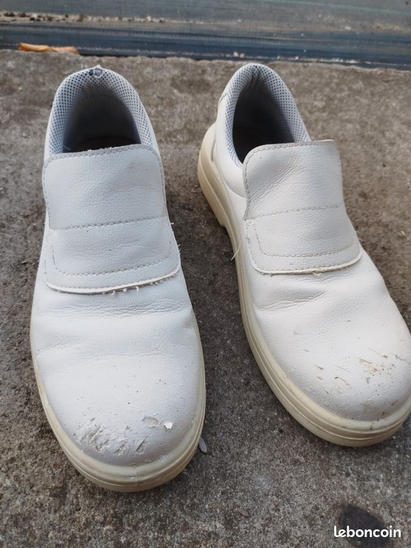 Une paire de chaussures de sécurité blanche taille 41 (image 2)