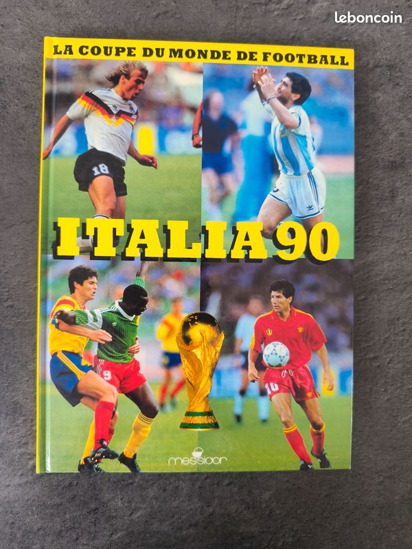 Livres COUPES DU MONDE DE FOOTBALL 1990, 1994, 1998 chaque livre à 8 euros (image 2)