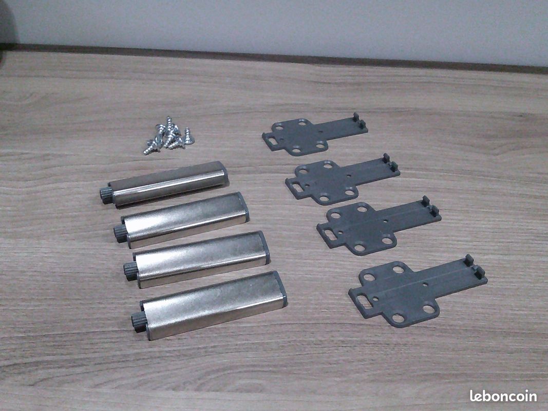 4 Poussoirs porte Ikea besta (image 1)