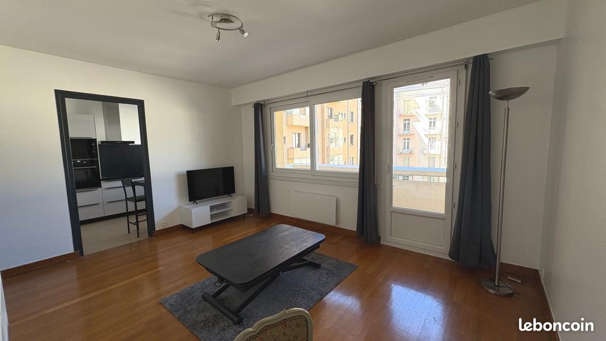 Appartement 2 pièces 49 m² · à Chambéry · 49 m² · 740 €/mois