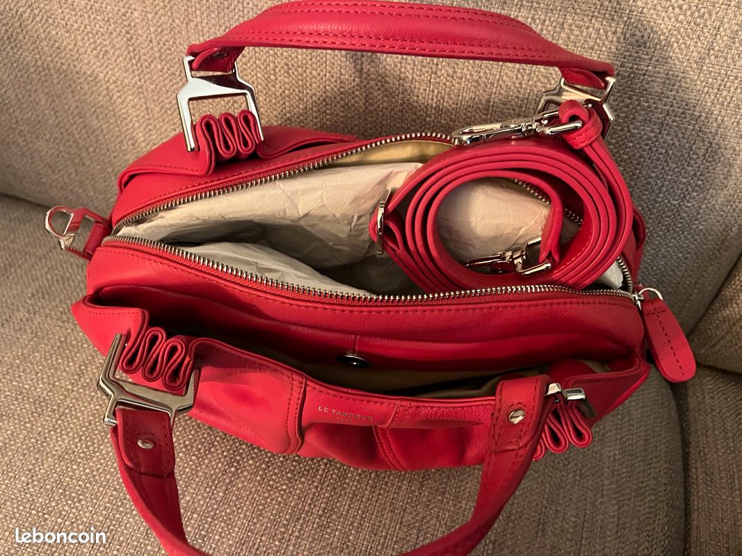 Sac à main Neuf Le Tanneur coloris framboise Accessoires Bagagerie