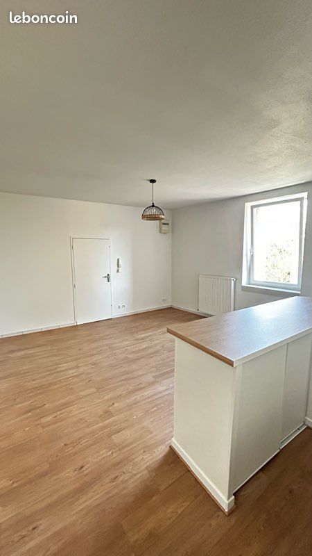 Appartement 3 pièces 65 m² · à Castelsarrasin · 65 m² · 590 €/mois