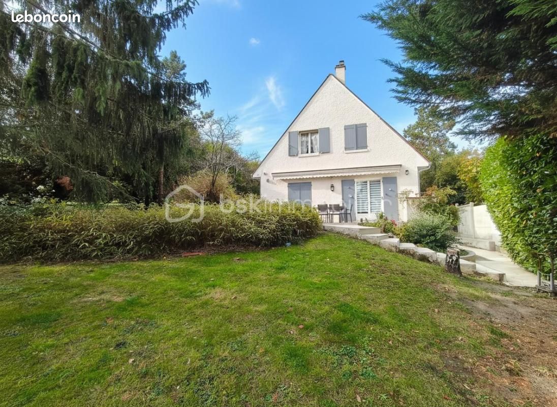 Maison 8 pièces 154 m² · à Bougival · 154 m² · 1 150 000 €