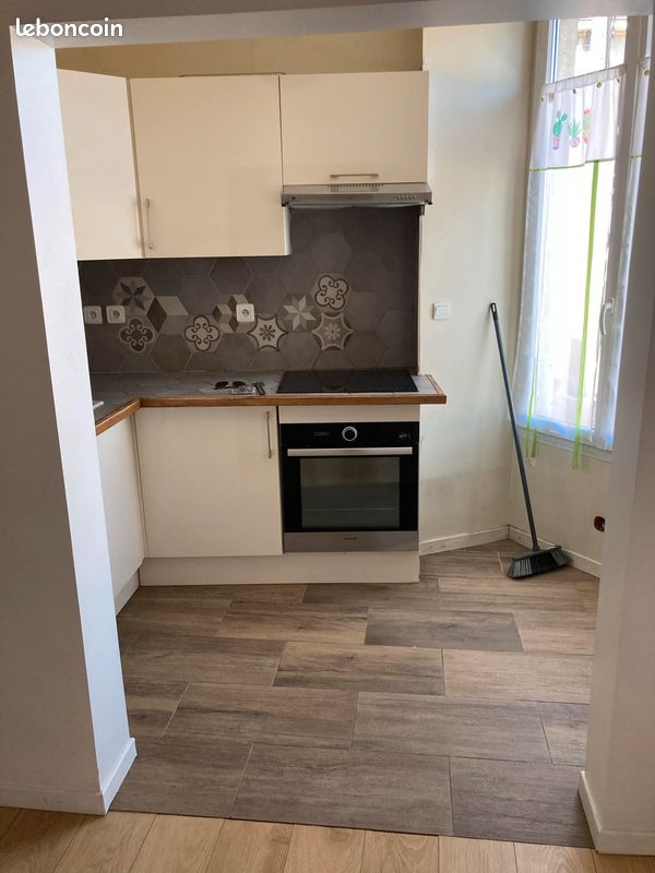 Location T2 rénové (43m²) Porte de Paris - Poitiers 86000 (image principale 1)