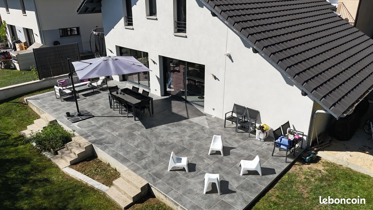 Maison 4 pièces 104 m² · à Divonne-les-Bains · 104 m² · 800 000 €