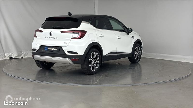 Renault Captur 1.6 E-Tech hybride 145ch Techno (image 5)