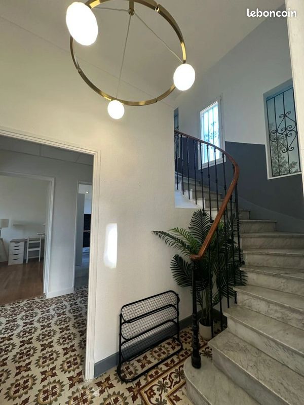 Appartement 2 pièces 46 m² · à Mougins · 46,4 m² · 700 €