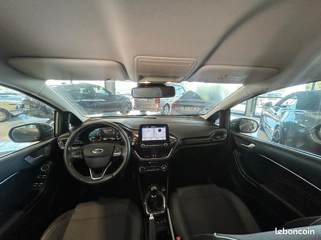 Ford fiestavii 1.0 ecoboost 100ch vignal 5p 2018 (image 17)