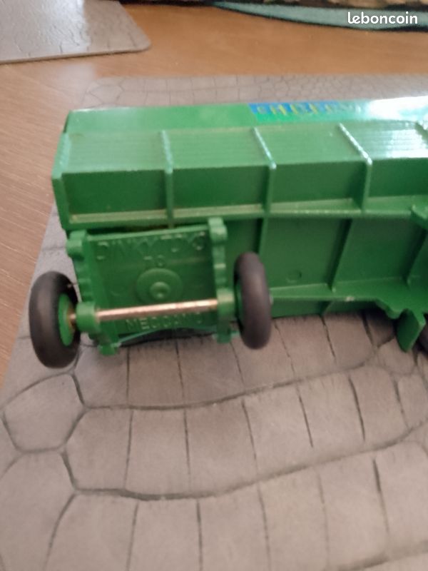 Dinky toys ref 70 remorque bachée 1/43 en boite voiture Meccano France