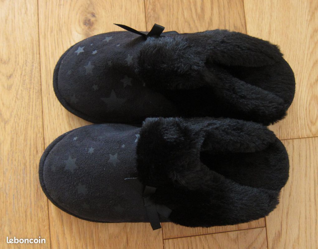 Chaussons neufs isotoner taille 38 (image 1)