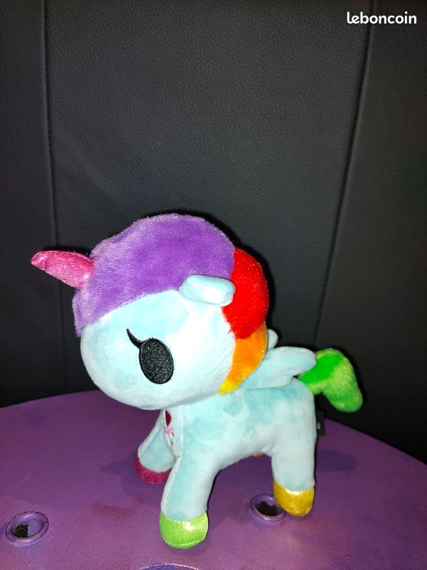 Licorne arc en ciel peluche (image 2)