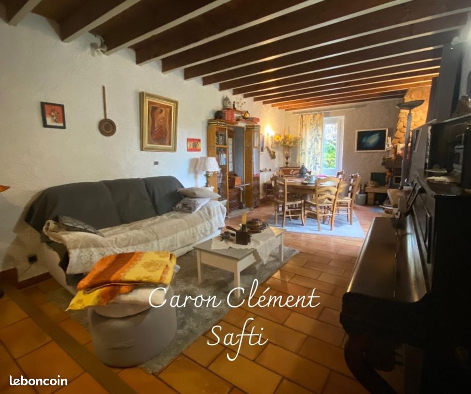 Maison 8 pièces 210 m² - Saint-Boès 64300 (image principale 5)