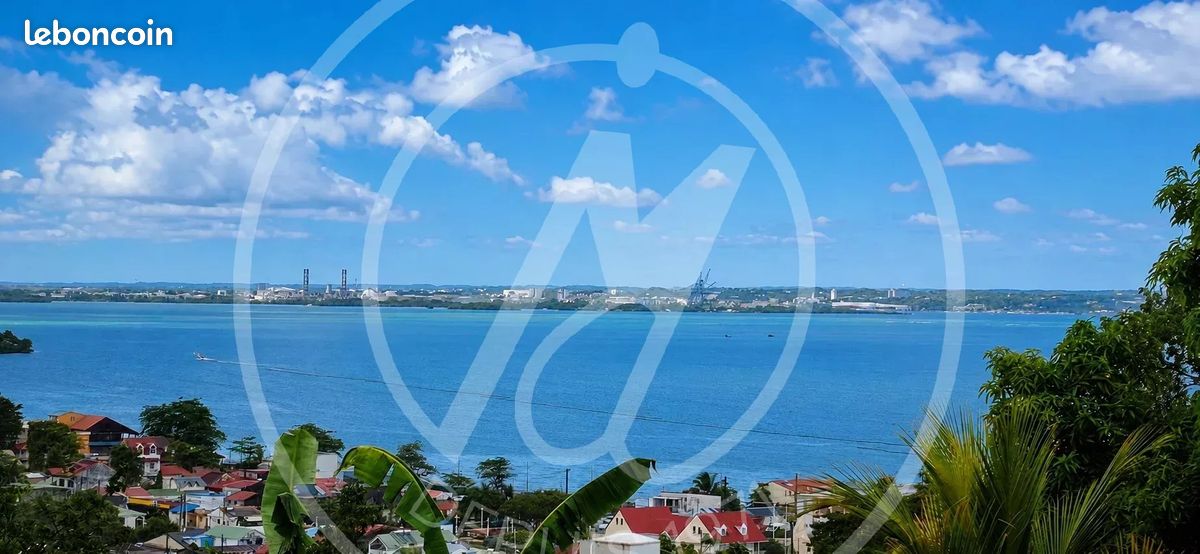 Maison 5 pièces 109 m² · à Petit-Bourg · 109 m² · 579 000 €