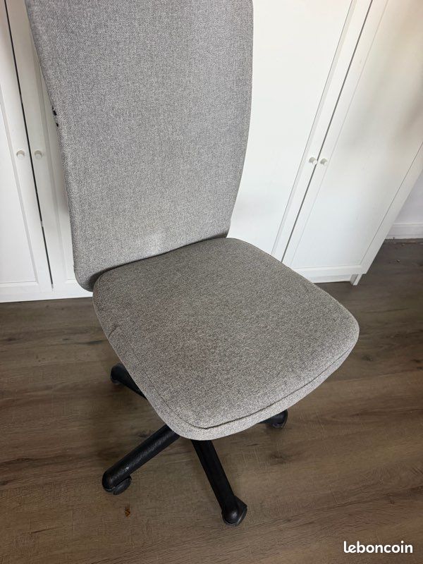 Chaise de bureau IKEA (image 1)