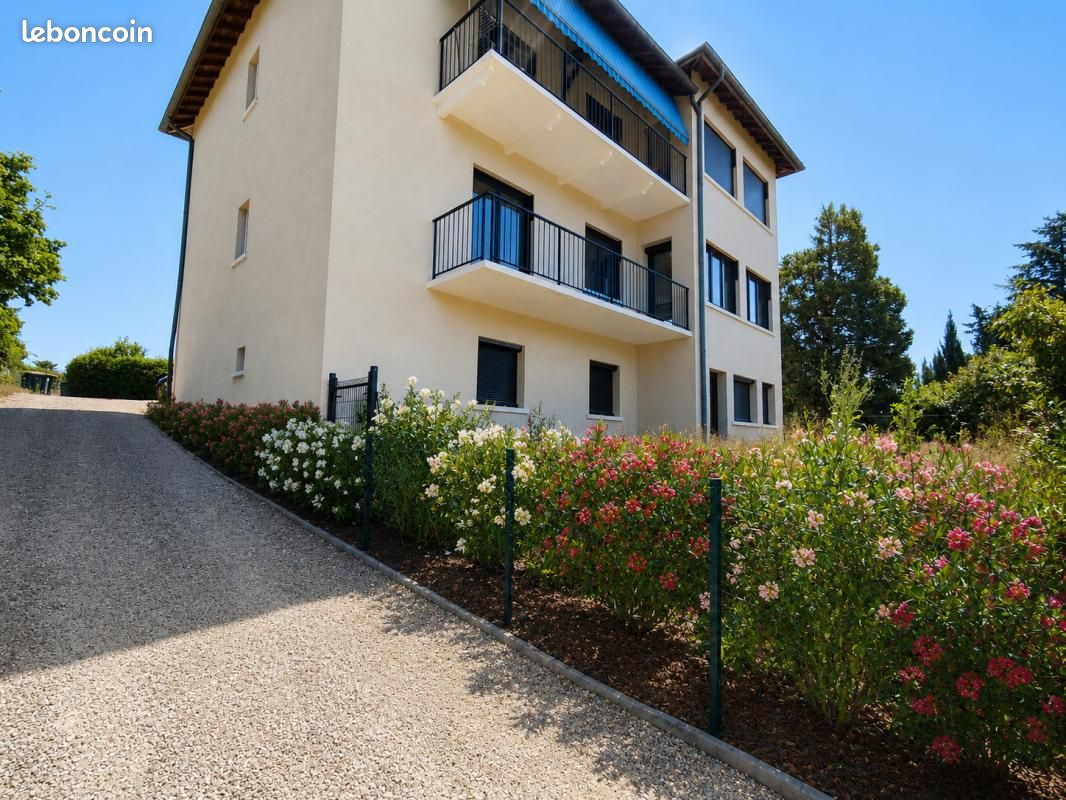 Appartement 4 pièces 110 m² · à Charbonnières-les-Bains · 110 m² · 405 000 €