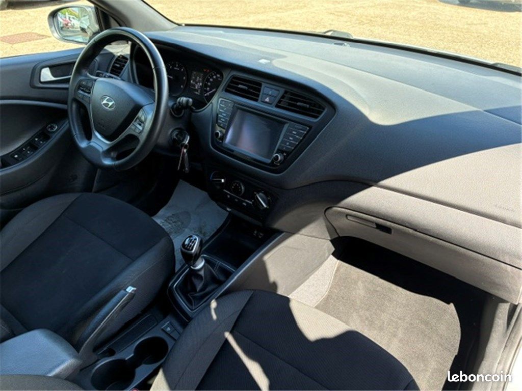 Hyundai i20 II 1.1 CRDI 75 Edition #Mondial (image 7)