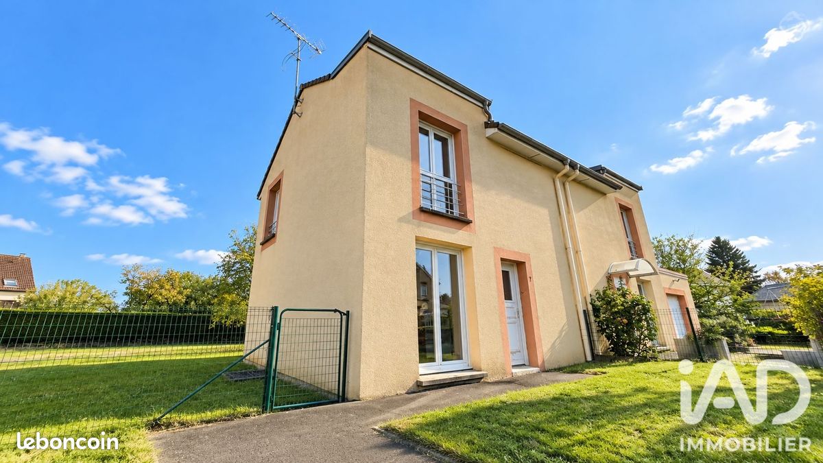Maison 4 pièces 72 m² · à Glaire · 72 m² · 145 000 €