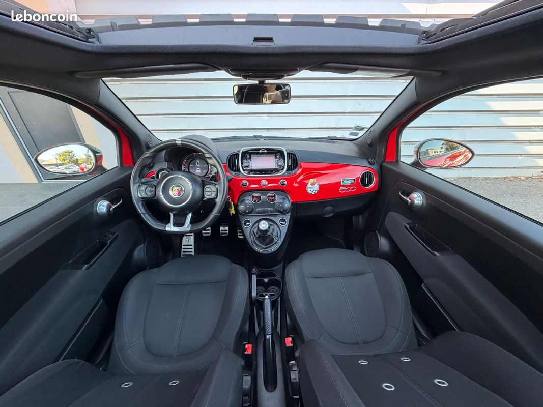 Fiat Abarth 500 1.4 T-JET 140 595 Excellent état Garantie 1an Toit ouvrant Pare choc Carbone (image 7)