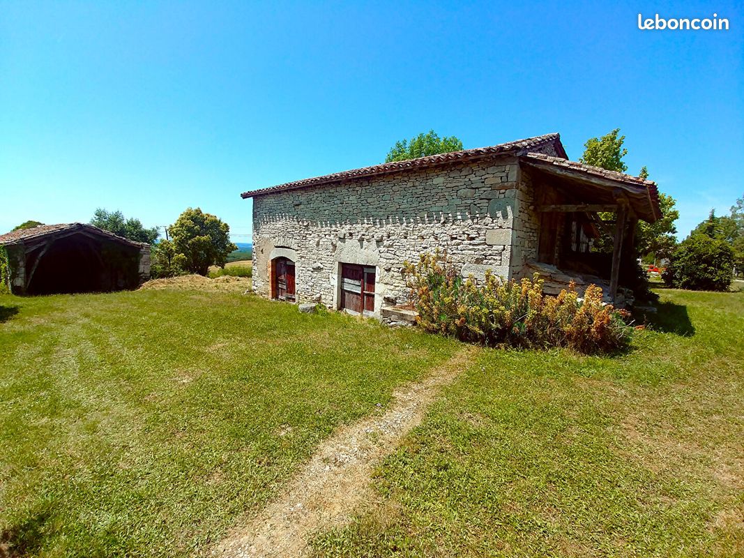 Maison 3 pièces 130 m² · à Saint-Antonin-Noble-Val · 130 m² · 99 000 €