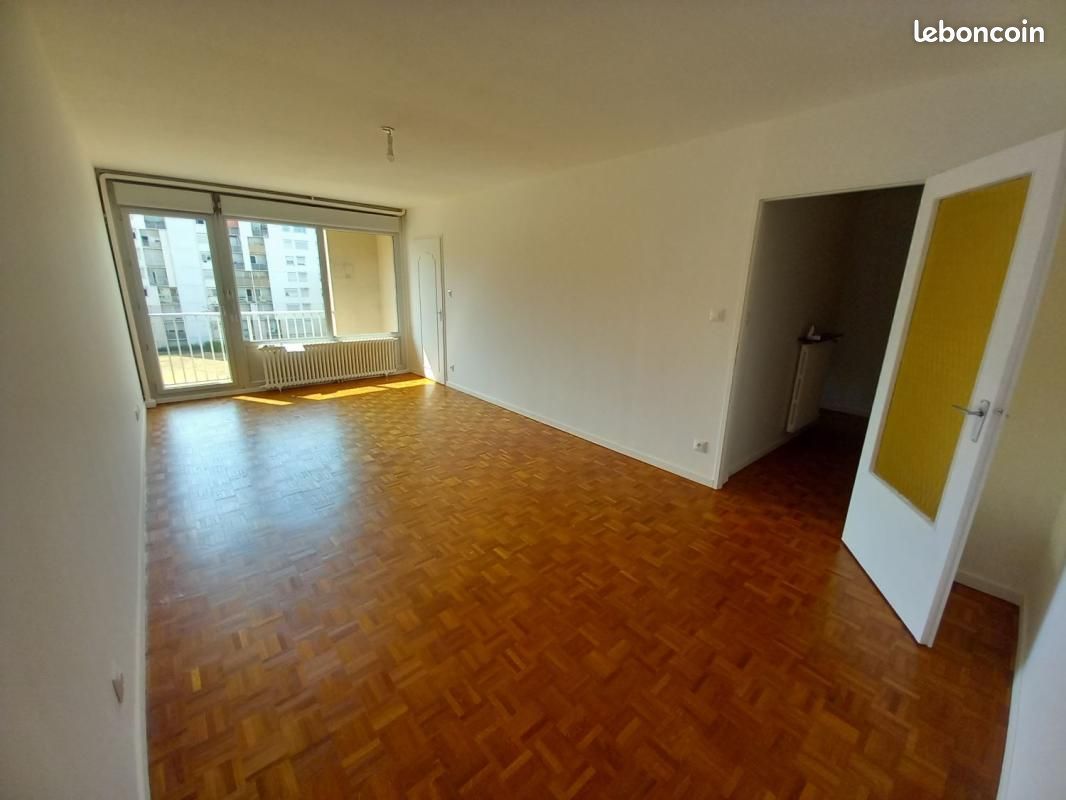 Appartement 4 pièces 85 m² · à Lyon · 85 m² · 1 102 €