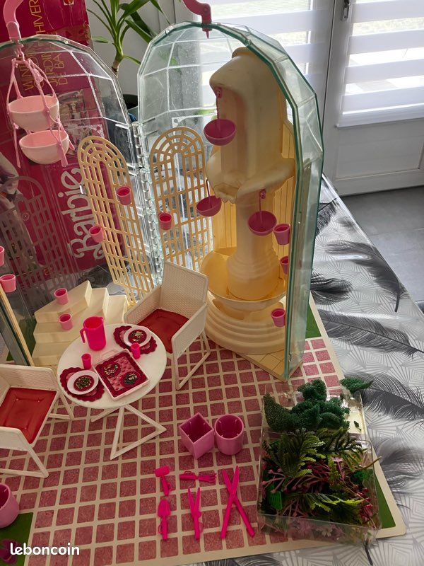 VINTAGE BARBIE Mattel  GARDEN PARTIE - lot 88 EUR 28,00 - FR