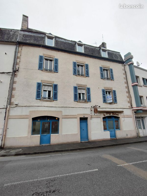 Local commercial 10 pièces 230 m² · à Morlaix · 230 m² · 248 000 €