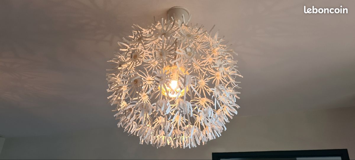 Lustre plafonnier fleur Ikea (image 2)