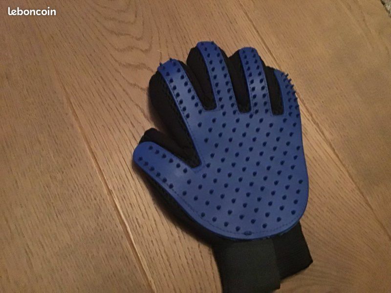 Gant massage pour chat ou chien (image 2)