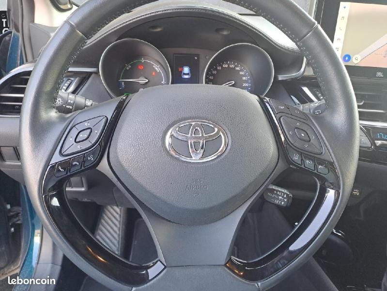 Toyota C-HR 2.0 Hybride 184ch Collection E-CVT (image 12)