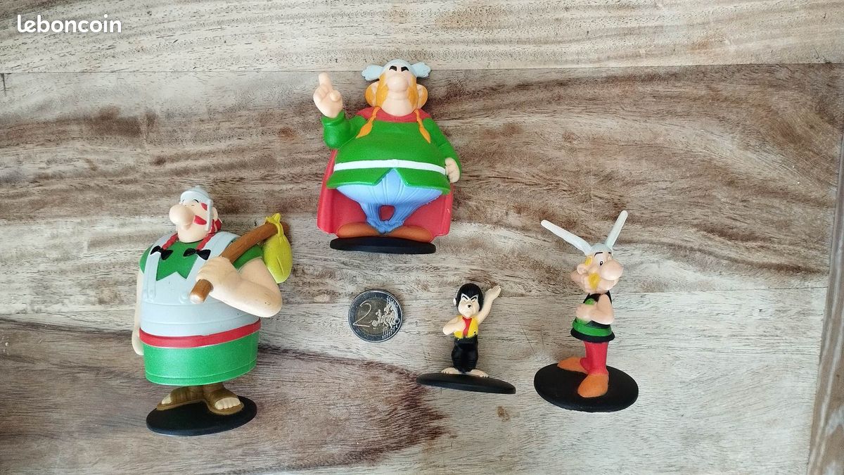 RARE coffret COMPLET de 60 figurines Astérix 60 ans - McDonald - NEUF