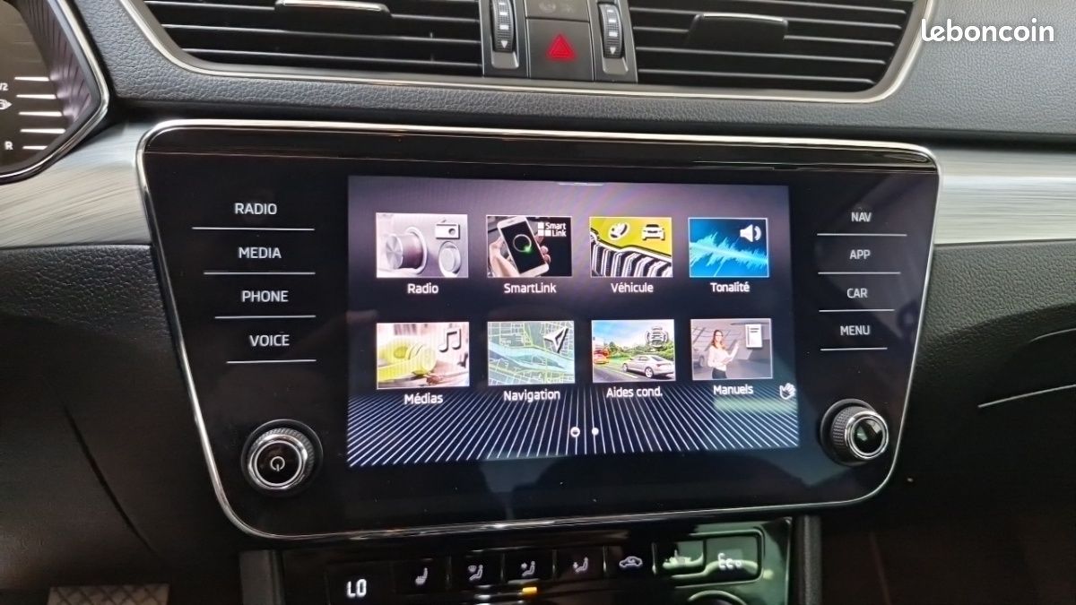 Skoda Superb 1.4 TSI PHEV 218ch DSG6 Business (image 32)