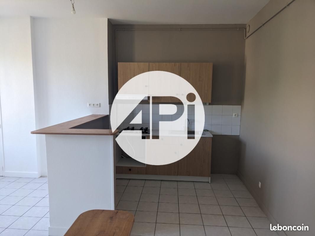 Appartement 3 pièces 77 m² · à Rive-de-Gier · 77 m² · 598 €/mois