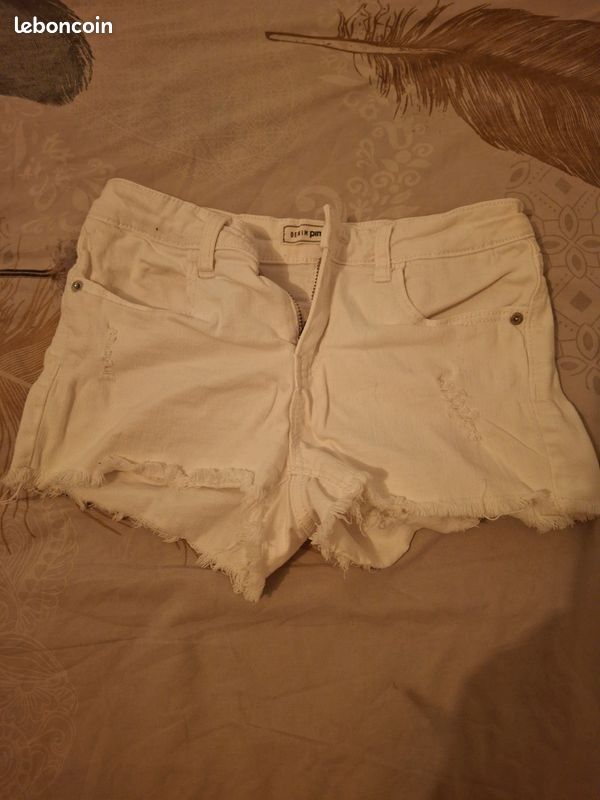 Short en jean blanc (image 1)