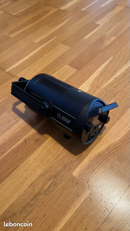 Godox SL150W LED Vidéo + Softbox 120cm + Réflecteur + Grille - Kit Complet (image 2)