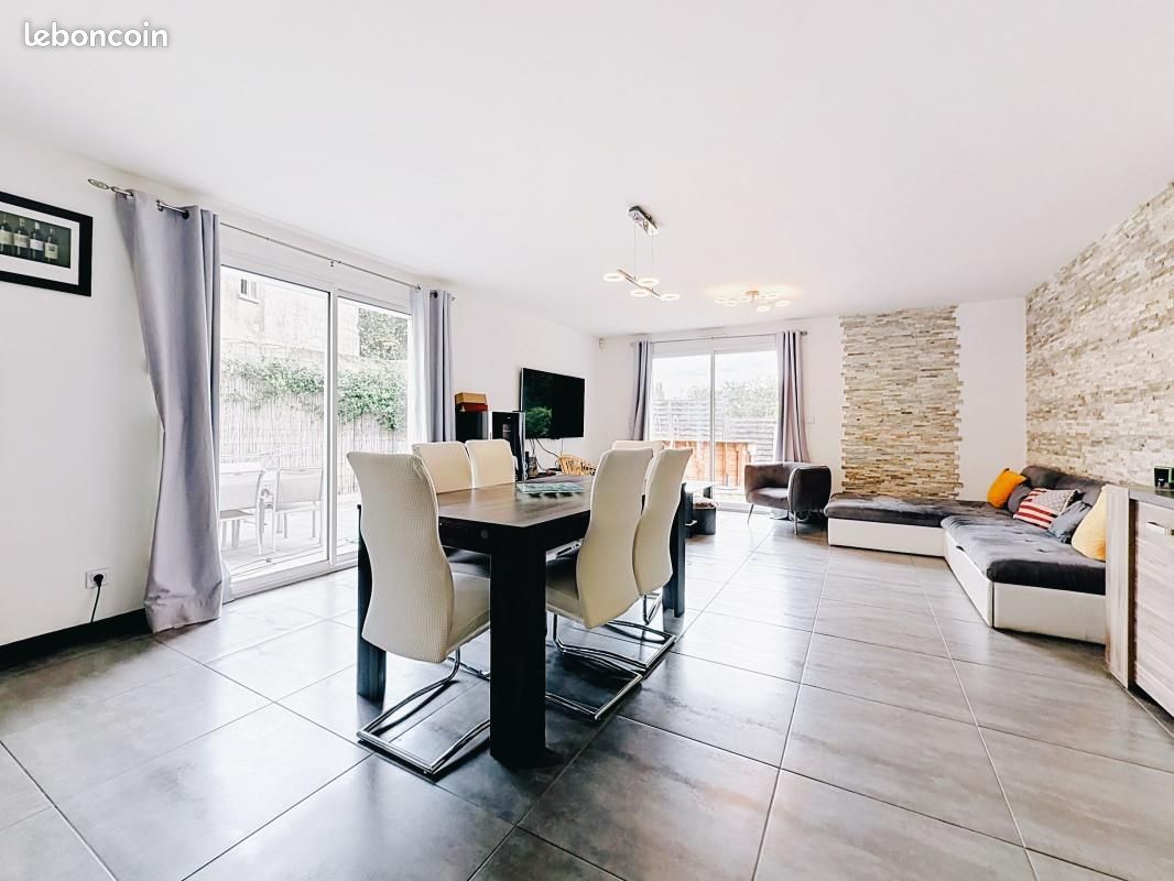 Maison 4 pièces 110 m² · à Artigues-près-Bordeaux · 110 m² · 293 500 €