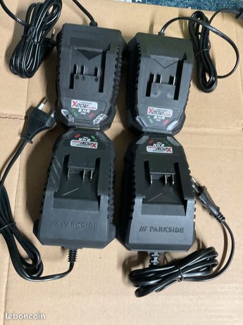 Parkside® Lot d'une batterie 20V 4Ah + 1 Chargeur 20V 4,5A