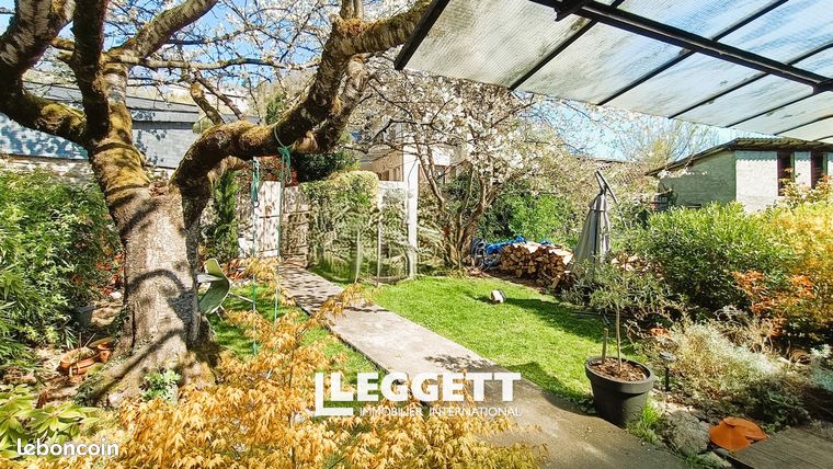 Maison 9 pièces 163 m²
