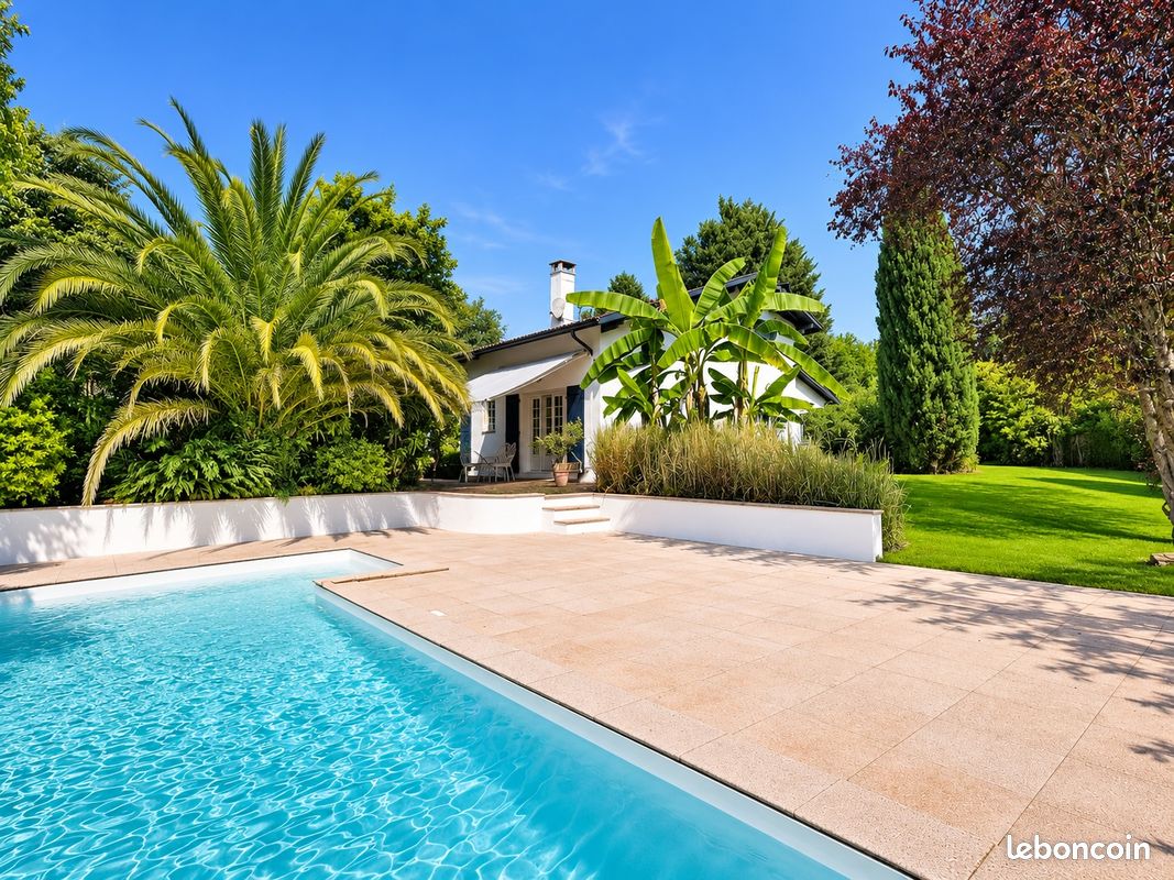 Maison 7 pièces 220 m² · à Bayonne · 220 m² · 990 000 €