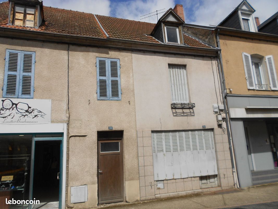 Maison 4 pièces 80 m² · à Le Mayet-de-Montagne · 80 m² · 23 000 €