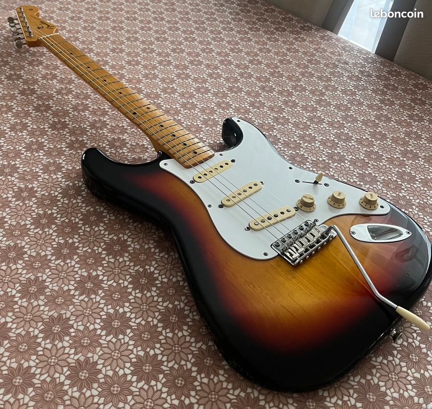 Fender Stratocaster MIJ 2013 Vintage Japan (image 1)