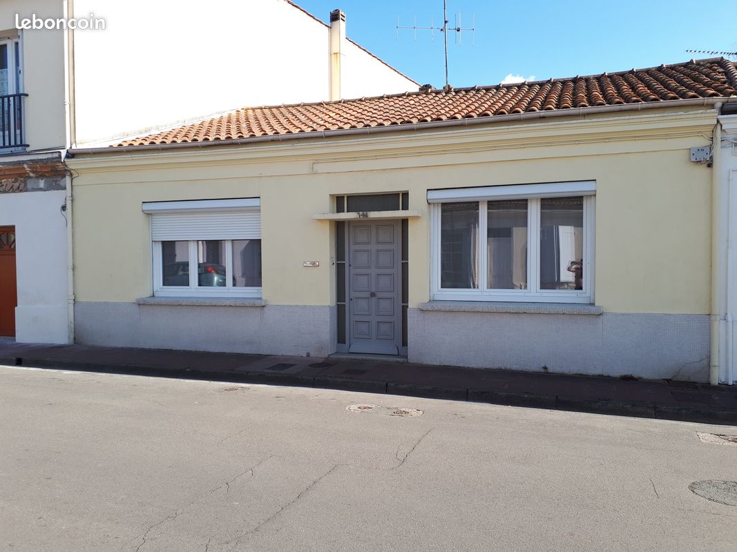 Maison 5 pièces 100 m² · à Rochefort · 100 m² · 181 500 €