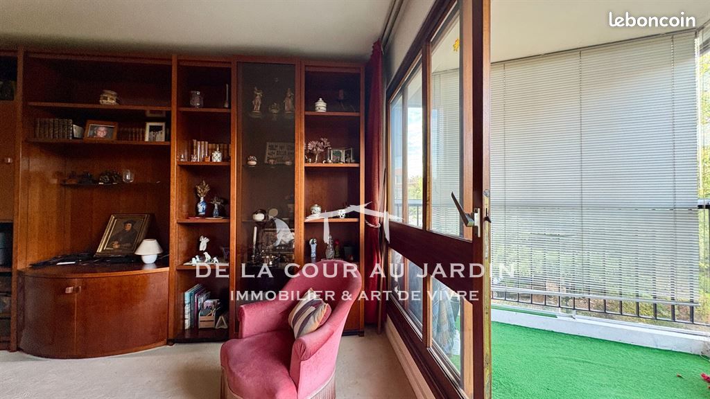 Appartement 2 pièces 54 m² · au Chesnay-Rocquencourt · 54 m² · 221 000 €